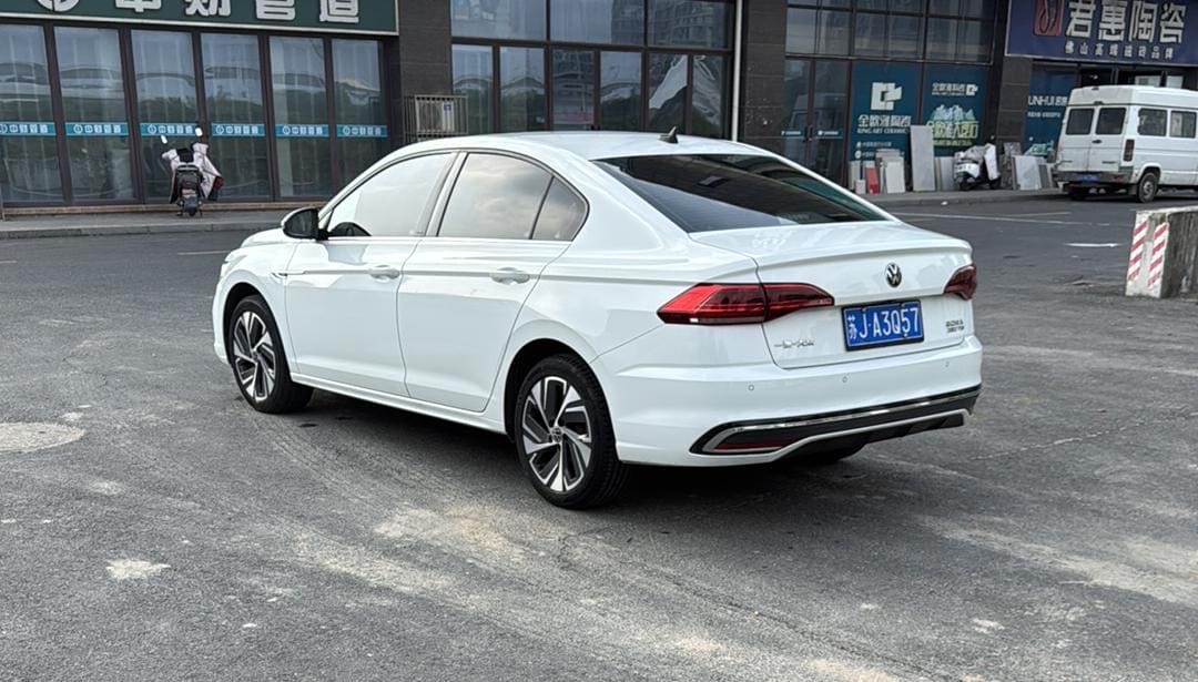 Volkswagen Bora 2023 280TSI DSG