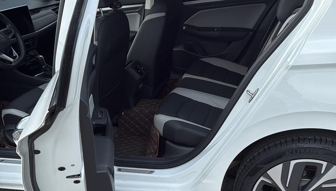 Volkswagen Bora 2023 280TSI DSG