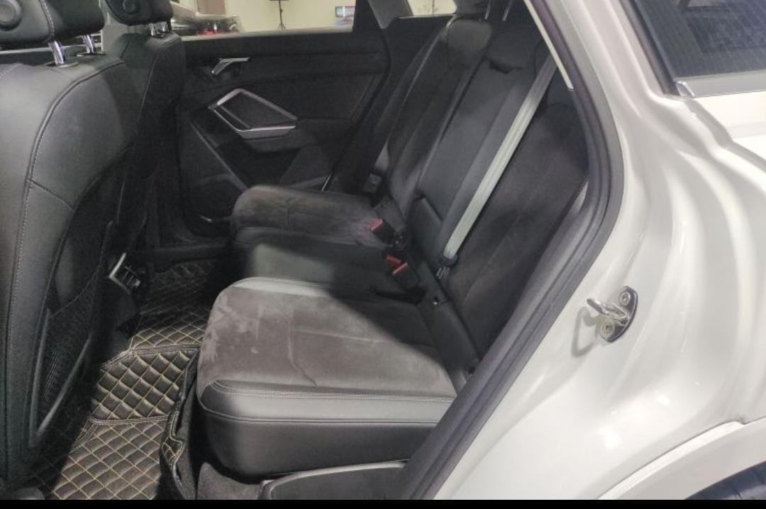 Audi Q3 2022 35 TFSI