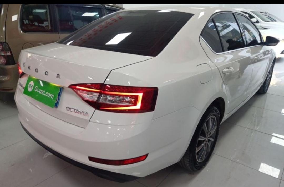 Skoda Octavia 2021 1.5L Automatic Comfort Edition