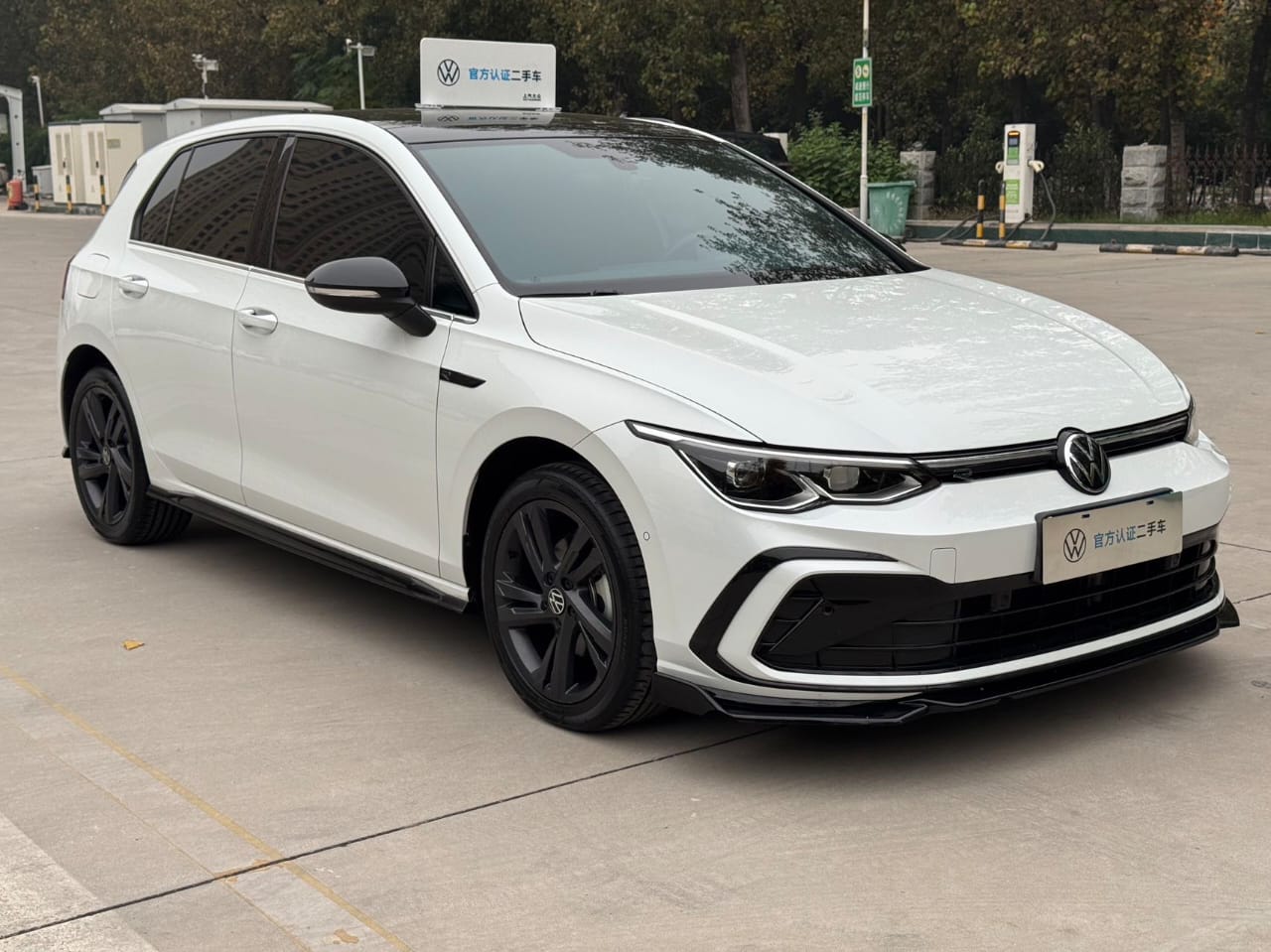 Volkswagen Golf R-Line 280TSI DSG 2022