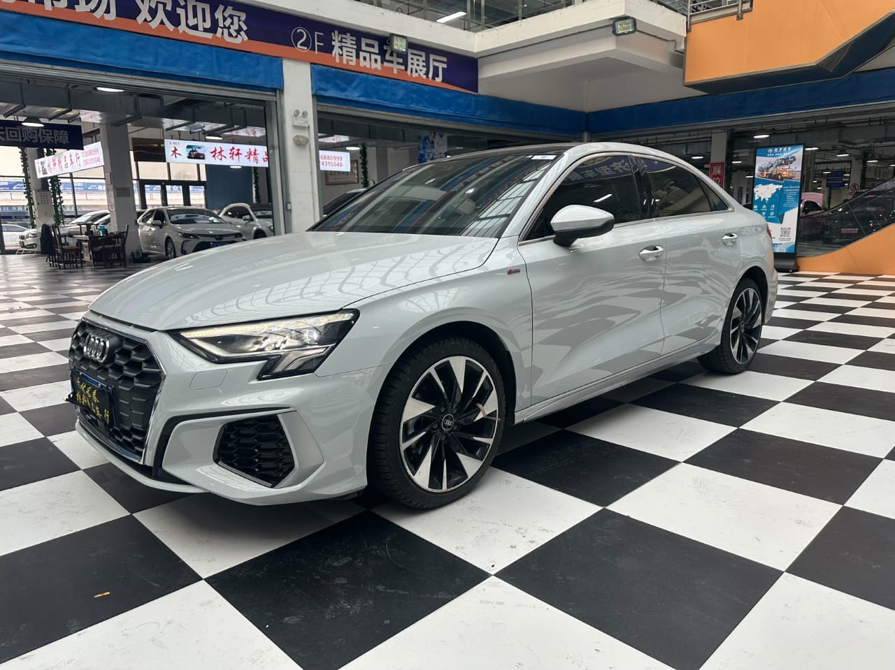 Audi A3 Limousine  2023 1,4 L