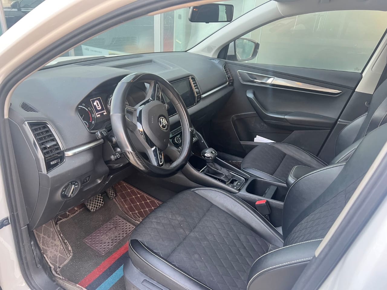 Skoda Karoq 2021 TSI280 Deluxe Edition