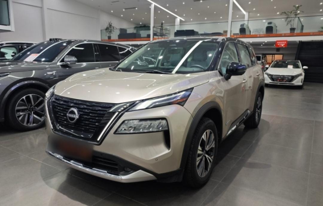 Nissan X-Trail 2023 Deluxe