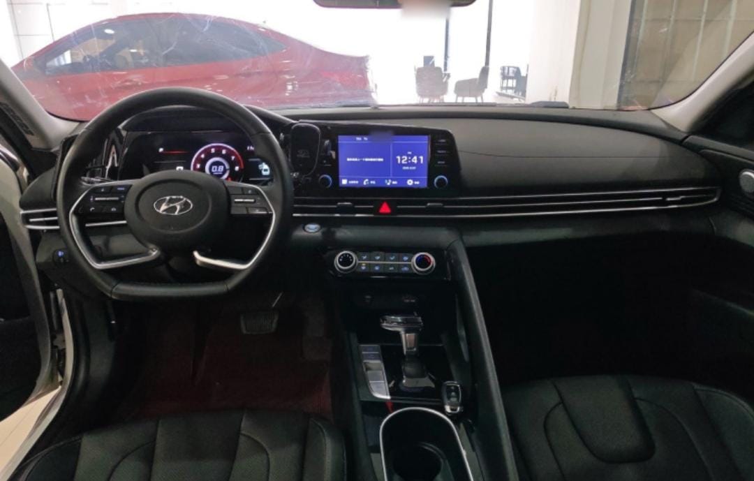 Hyundai Elantra 2021 1.5L CVT GLX Elite Edition