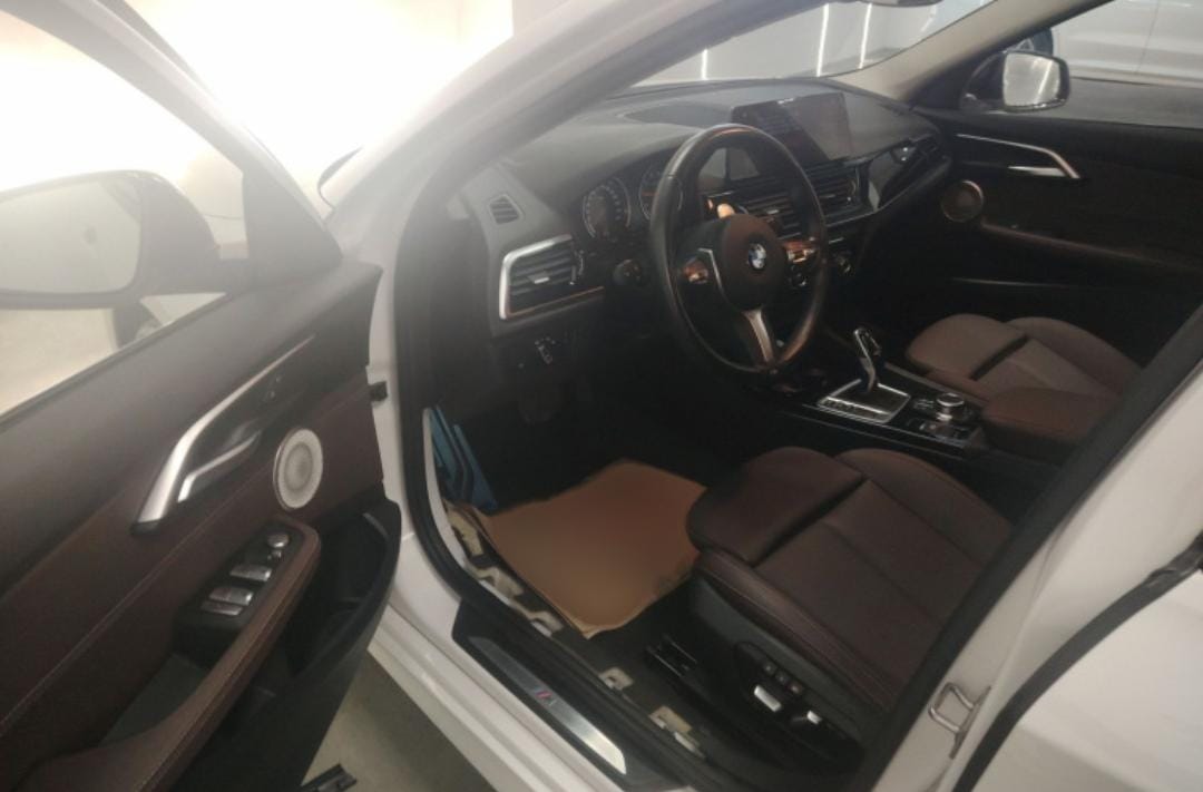 BMW 1 Series 2022 120i M Sport Night Edition