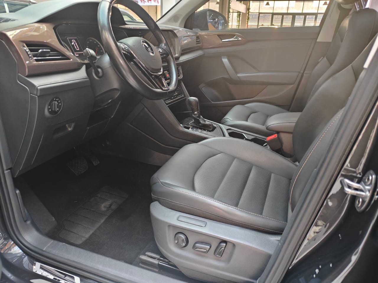 Volkswagen Tharu 2021 280TSI