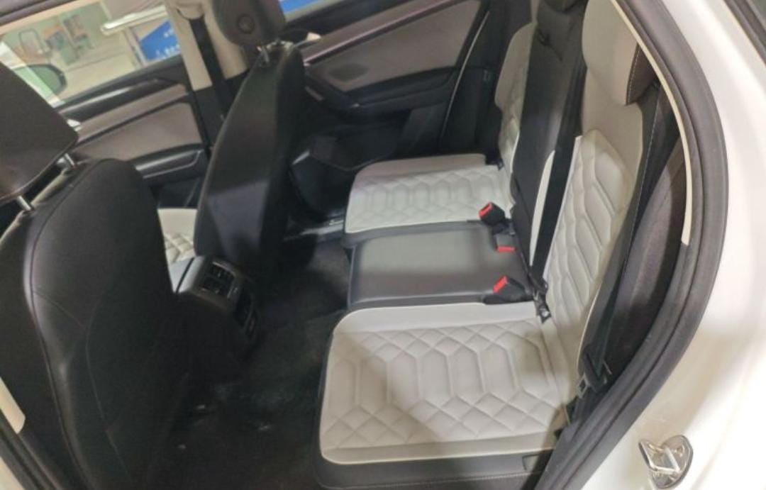 Volkswagen Tayron 2023 280TSI Deluxe Plus Premium Edition