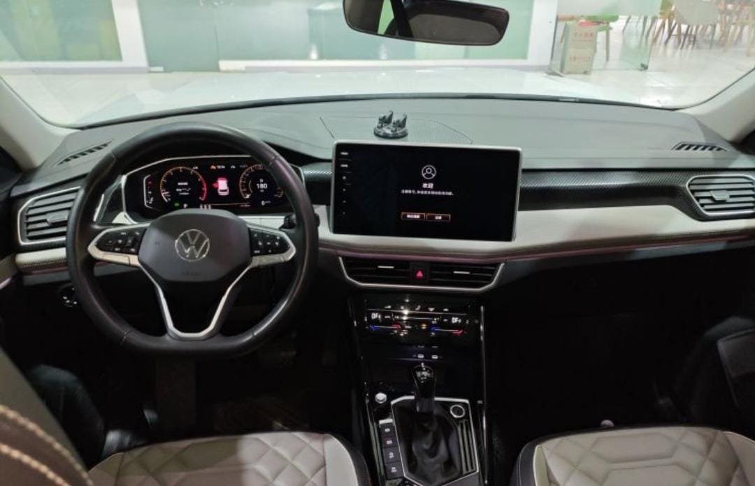 Volkswagen Tayron 2023 280TSI Deluxe Plus Premium Edition