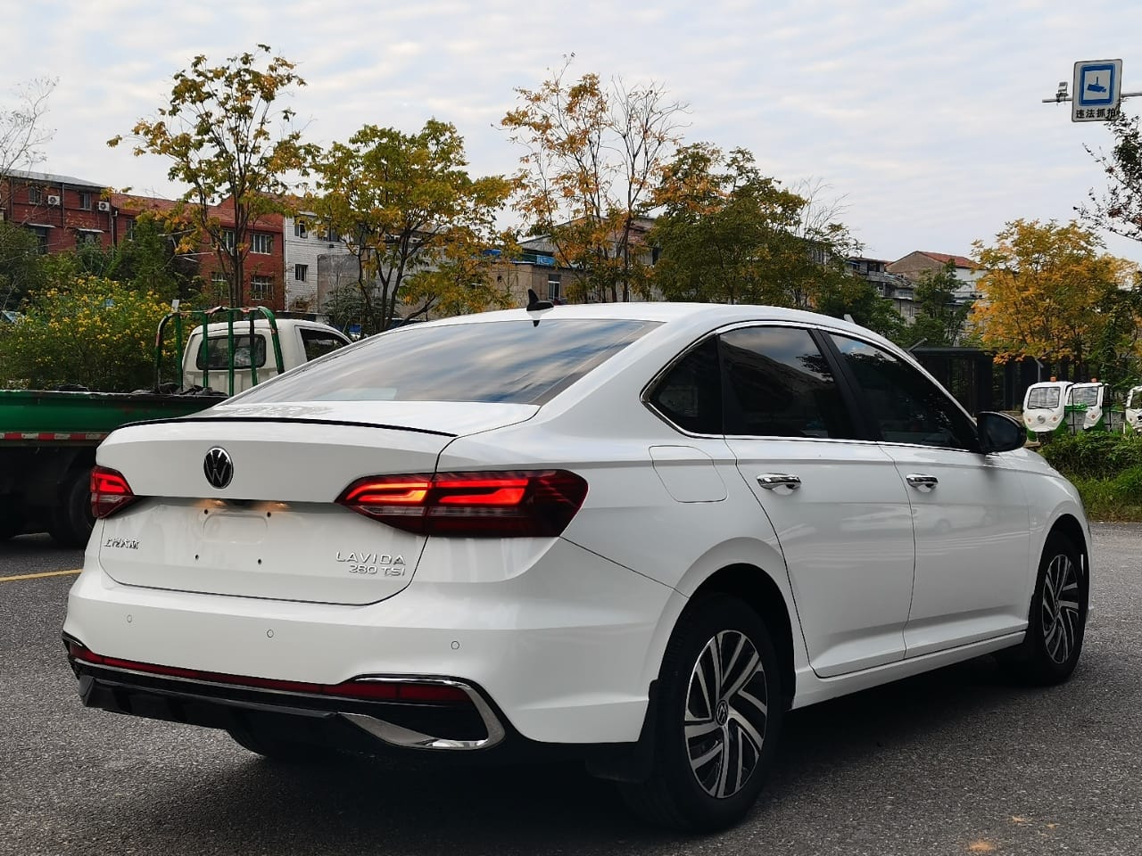 Volkswagen Lavida 2022 280TSI DSG Starlight Edition