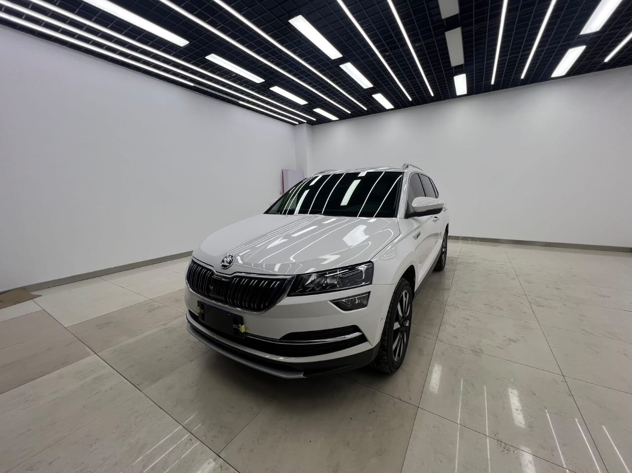 Škoda Karoq 2021 TSI280 Deluxe Edition