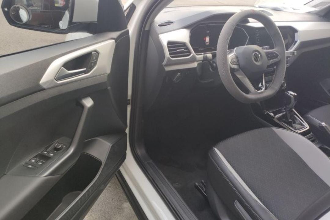 Volkswagen Tacqua 2022 1.5L Automatic