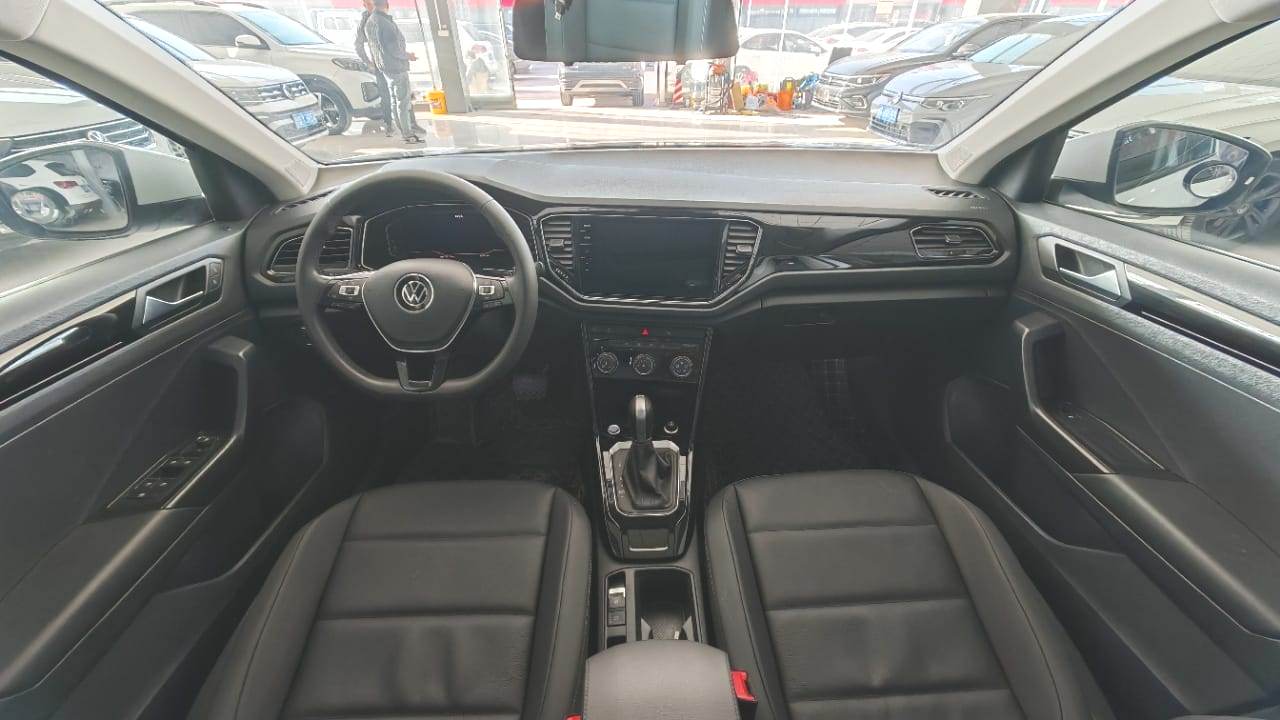 Volkswagen T-Roc 280 Plus 2022