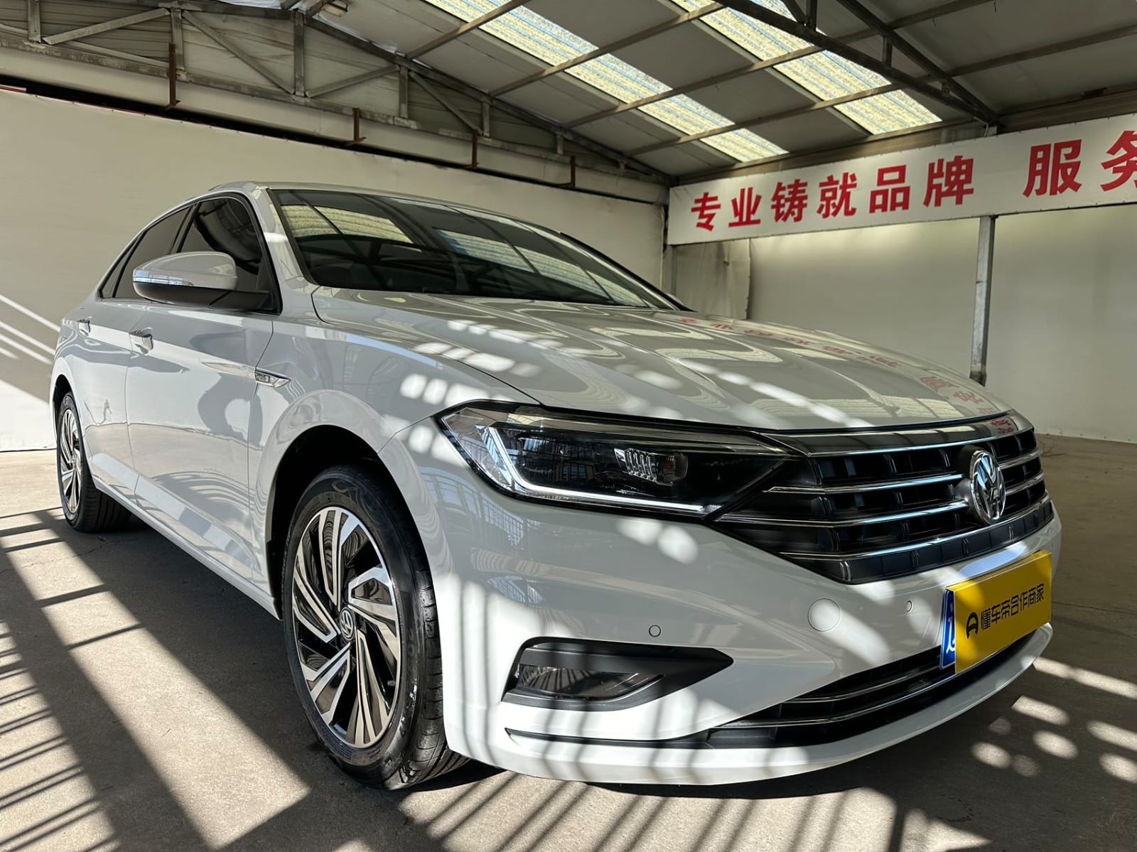 Volkswagen Sagitar 2021 280TSI DSG