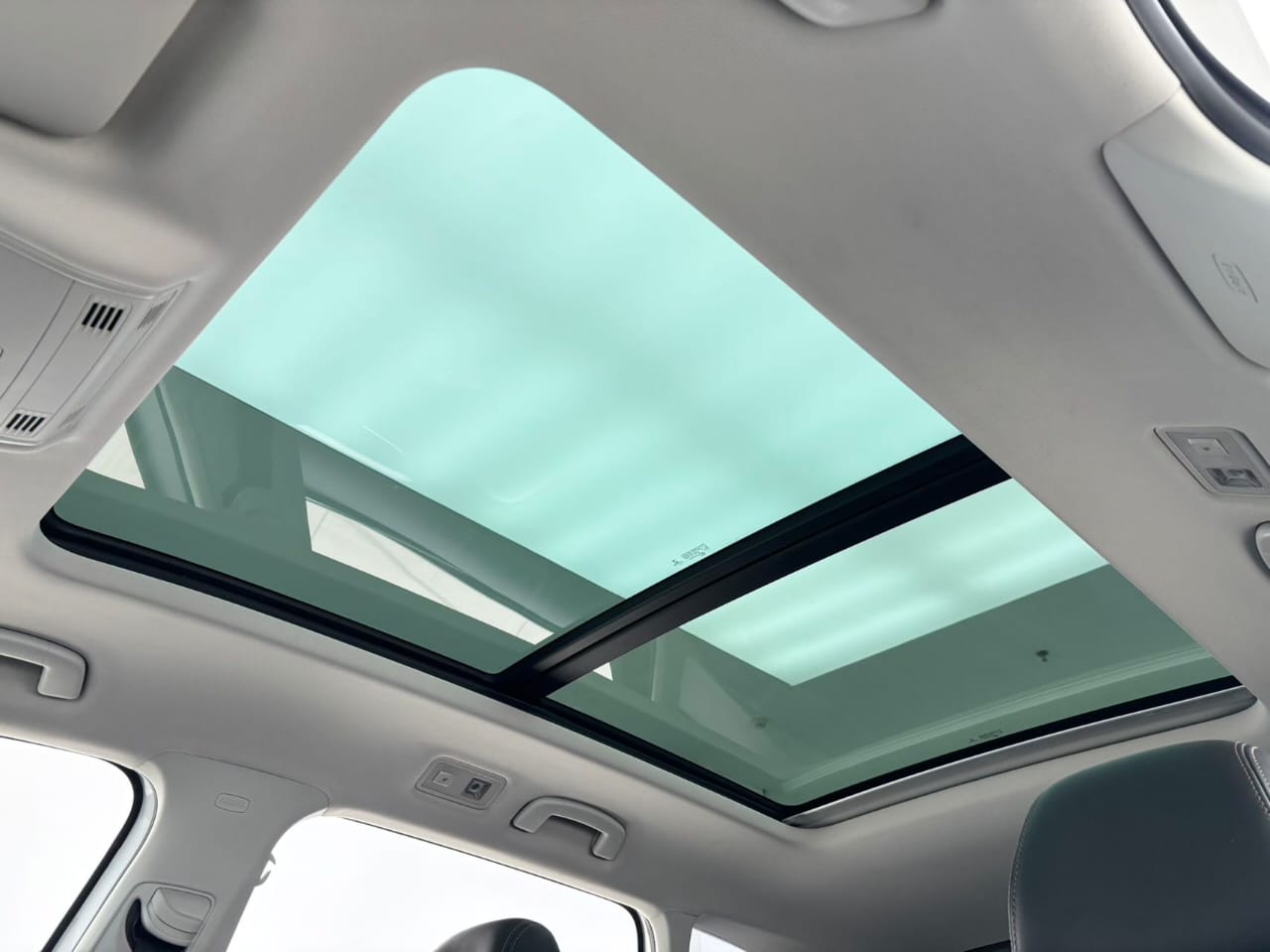 Volkswagen Tharu 2021 280TSI Deluxe Edition PLUS