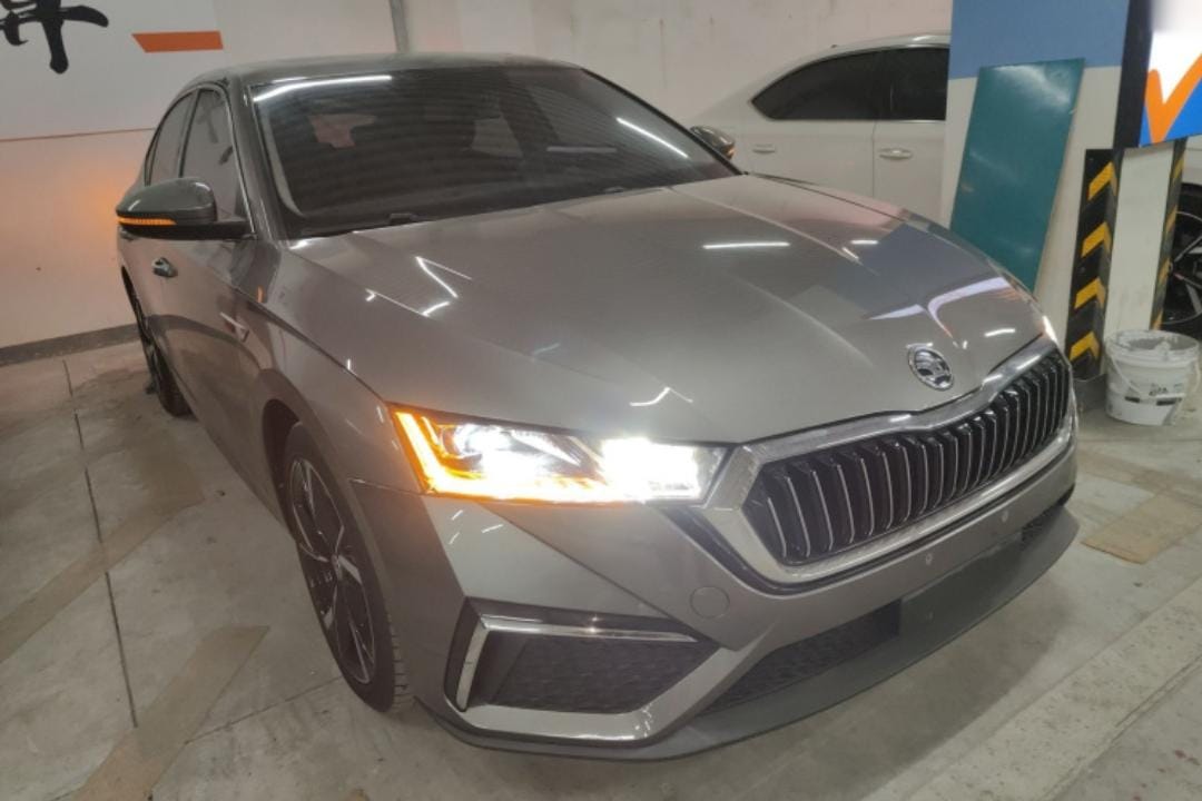 Skoda Octavia PRO 2021 TSI280 DSG Deluxe Edition