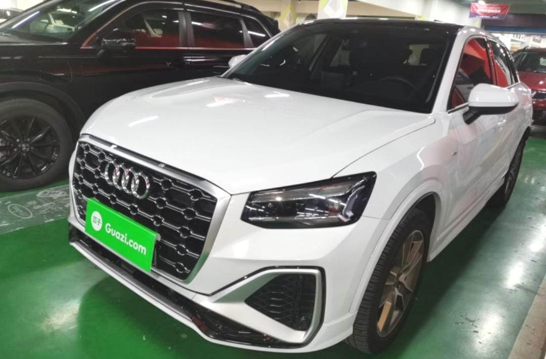 Audi Q2L 2022 35 TFSI