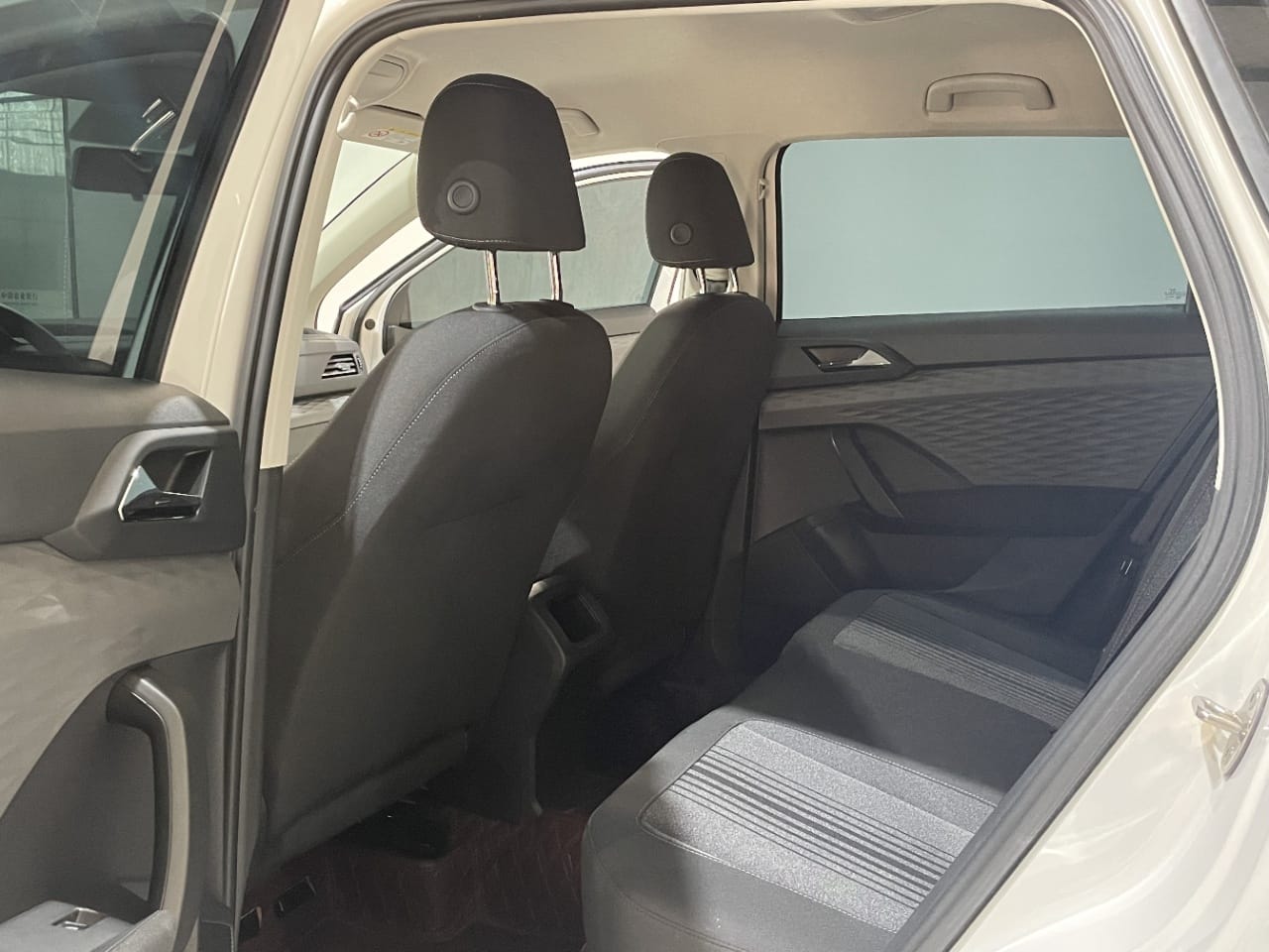 Volkswagen Tharu 2021 280TSI