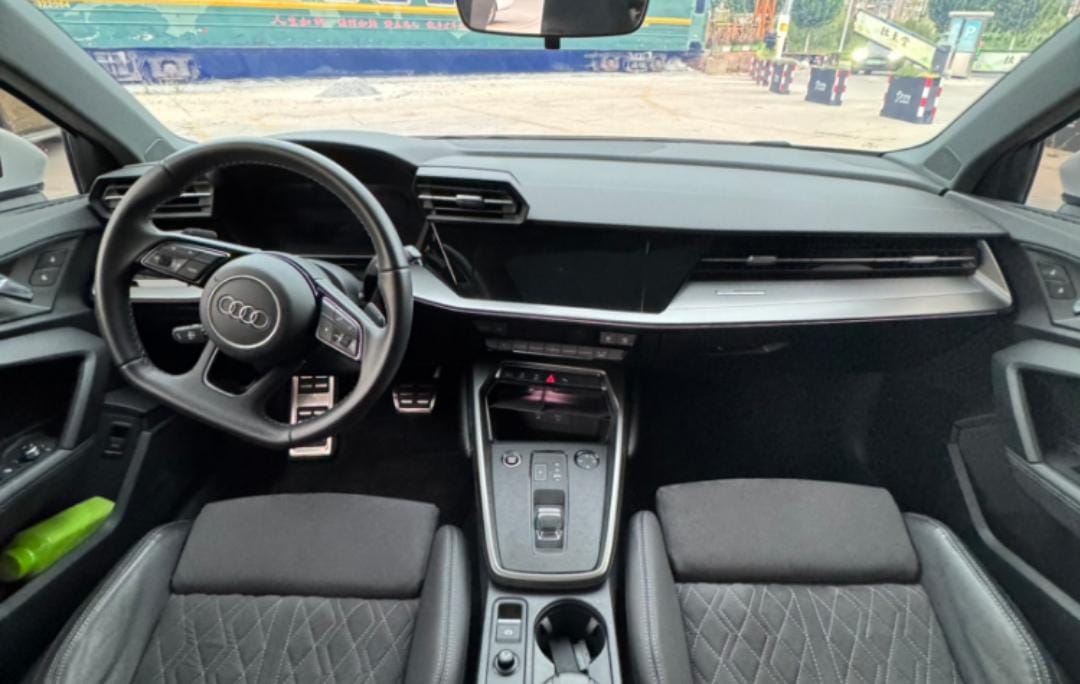 Audi A3L Limousine 2023 35 TFSI