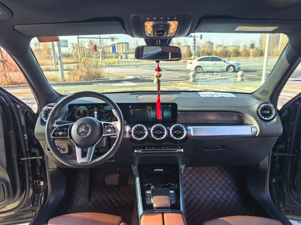 Mercedes-Benz 2021 GLB 180