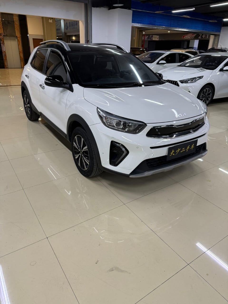 Kia KX1 2022 1.4L CVT Skylight Edition