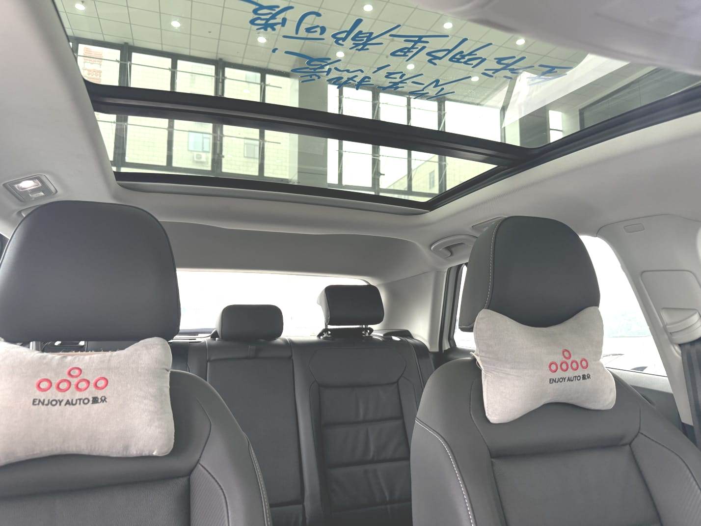 Volkswagen T-Roc 2022 280TSI DSG Tango Edition