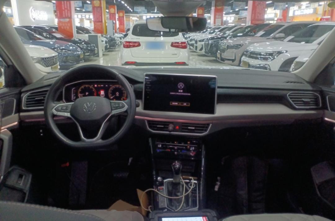 Volkswagen Tayron 2023 280TSI Deluxe Plus Premium Edition