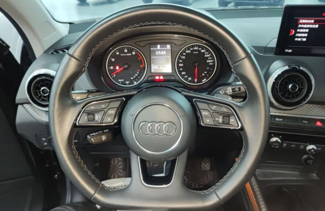 Audi Q2L 2022 35 TFSI